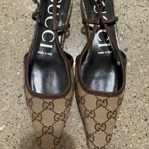 Gucci GG leather-trimmed slingback flats